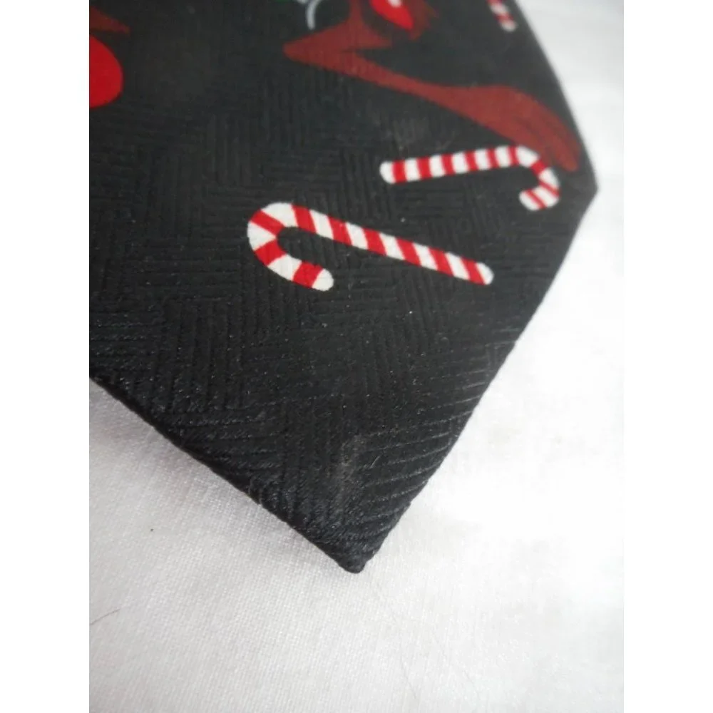 Vintage Looney Tunes Tazmania Devil with lights on black Christmas tie necktie